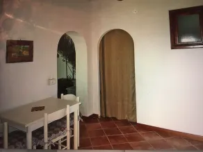 Tuscan House and private garden with pool and stunning views near Bagni di Lucca - Image 3