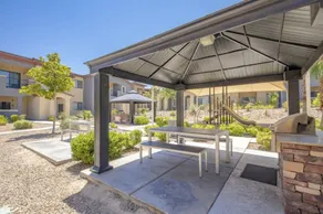 Nice luxury 2 bed 2 bath appartment - Image 5