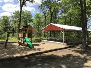 Nice getaway-Cabin 12 - Image 2