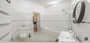 First Class Apartment - 160 sq.m,  4 Bedrooms + 4 Bathrooms, in centre - Image 5
