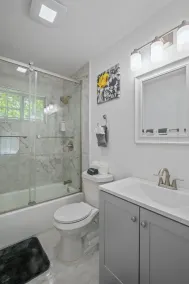 Four Bedroom Home Near Hartsfield Jackson Airport - Image 4