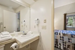 Deluxe 2-værelseers dronningssuite på 1. sal med opvarmet pool - Image 3