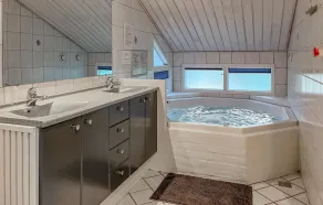 6 Person Holiday Home in Oksbol - Image 4
