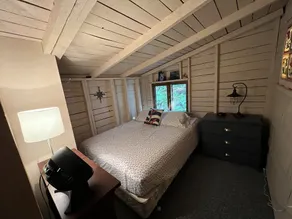 Waterfront VT Camp - enjoy coffee on the porch or cocktail by the lakeside fire - Image 4