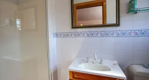 Moorhead Beach Cottage - Wallaga Lake Rd 60 - Image 2