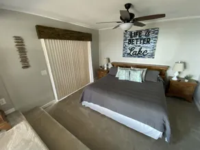 Lake Marion Lakehouse with 180° lake view - Image 4