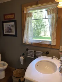 Chardonnay Cottage on the lake - Image 2