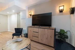 Très bel appartement rénové avec piscine tennis et parking privé 09 - Image 3