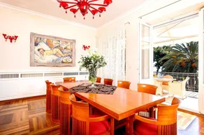 Beautiful Seafront Luxury Villa in Quiet Area Close to Center of Split - Image 4