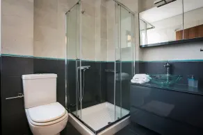 luxury apartment waterfront with amazing sea view - Image 4