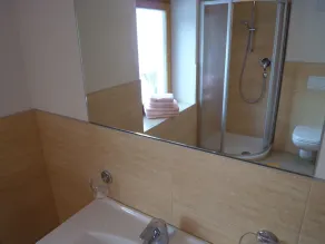 -Mountain view vacation apartment in a dreamlike location in the middle of untouched nature - Image 2