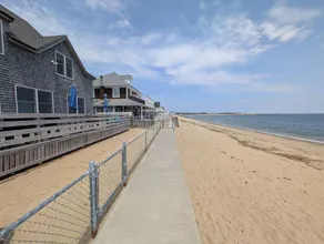 Nantucket Style oceanfront home directly on a sandy beach - Image 4