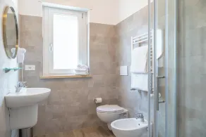 Nouvelle Maison Rome Luxury Palace - Image 5