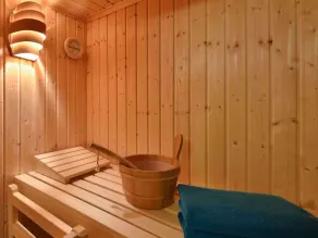 Beautiful Wood house: 170m², fenced garden, sauna, two fireplaces, wifi, next to forest - Image 3