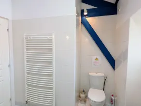 Charming 19th-Century Barn in Quiet Village with Nearby Chateau, Historic Sites & Outdoor Activities - Image 3