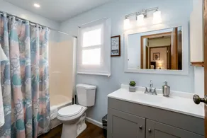 Extended Stay Naperville FHS Rental - Knoll Dr - Image 4