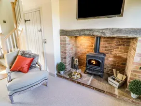 THE HYDE, family friendly, luxury holiday cottage in Newbold On Stour - Image 3