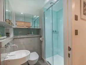 1 bedroom accommodation in Dartmouth - Image 3