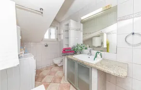 Wunderschöne Wohnung in Kastel Stafilic mit Sauna - Image 5