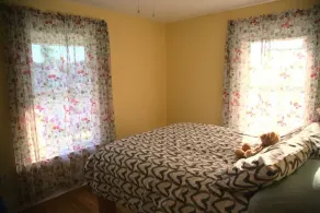 Comfortable light-filled, 1920's home w/EV Charger  - Image 3
