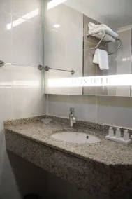 Bern Hotel - Image 2