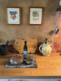 Glyn Newydd - is the perfect place to unwind with family & friends and pets - Image 4