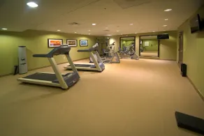 Accessible 1-Bedroom Suite in Folsom, CA - Image 2