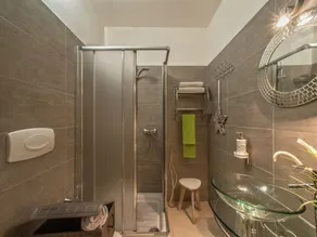 Plush Villa Apartment in Tavullia with Hot Tub - Image 4
