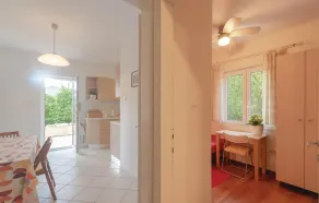 Beautiful home in Orebic - Image 3