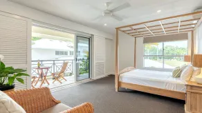 7 Plantation House - Image 5