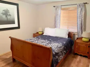 Amazing riverfront cabin! 8 person Hot Tub, 20 min to Stevens and Leavenworth! - Image 5