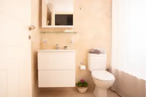 Kiki's exeptional Villa in Gerani, 500m from the beach - Image 4