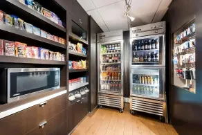 Best Value, Quality Stay! Relaxing Unit, Pets Allowed, Outdoor Pool! - Image 3