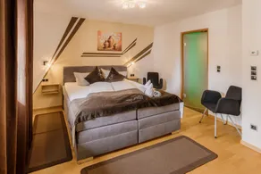 Ferienwohnung \"Steinhaus XL1\" mit Bergblick, Gemeinschaftspool und WLAN - Image 5