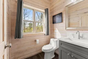 Pinnacle Suite Treehouse Near Helen, Georgia - Image 4
