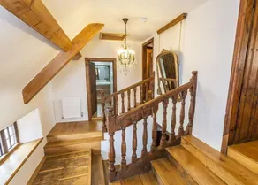 Historic Farmhouse with style - Image 3