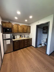 Cozy Retreat w/ Hot Tub, Fire Pit & King Bed - Image 2