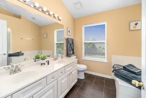 Aurora FHS Rental - Shiloh - Image 4