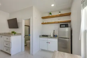 Easy South Padre Beach Retreat w/ Pool Access - Image 3