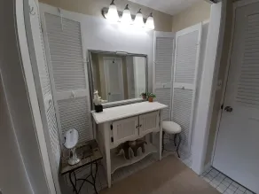 Charming Ranch Home, Backyard Sanctuary, GameRoom, Convenient  to Town Center - Image 5