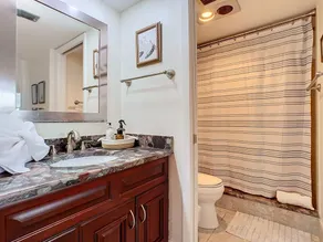 Rose Condominium 402 - Image 4
