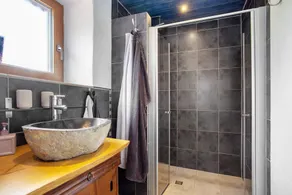 Appartement 'Ferienwohnung Beim Roana' avec vue sur montagne, terrasse privée et jardin privé - Image 2