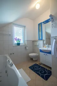 Apartments and Room Robert (80821-A1) - Korenica - Image 3