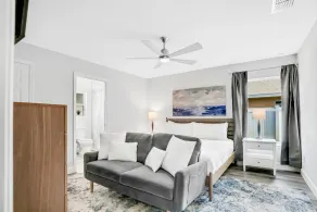 Brand-new duplex with screened pool, furnished lanai, AC, & washer dryer - Image 4