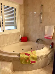 Villa sea view 230m2, 100m from the beach, swimming pool, garden, barbecue... - Image 3