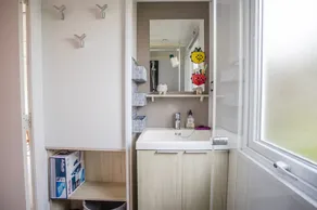 Mobil Home 'Au Petit Bonheur' con piscina compartida, terraza privada y jardín privado - Image 4