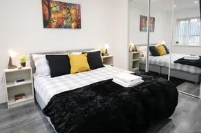 Nottingham Top Serviced Home - Image 5