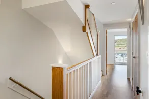 Exceptional four-storey townhouse with stunning sea views - Image 3