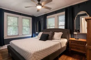 Renovated cottage with Hot Tub 15 min to Asheville - Image 2