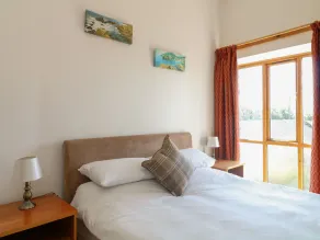 THE DAIRY, family friendly, with a garden in Bude - Image 4